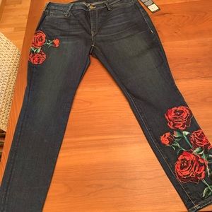 Women’s True Religion Jeans (NWT)